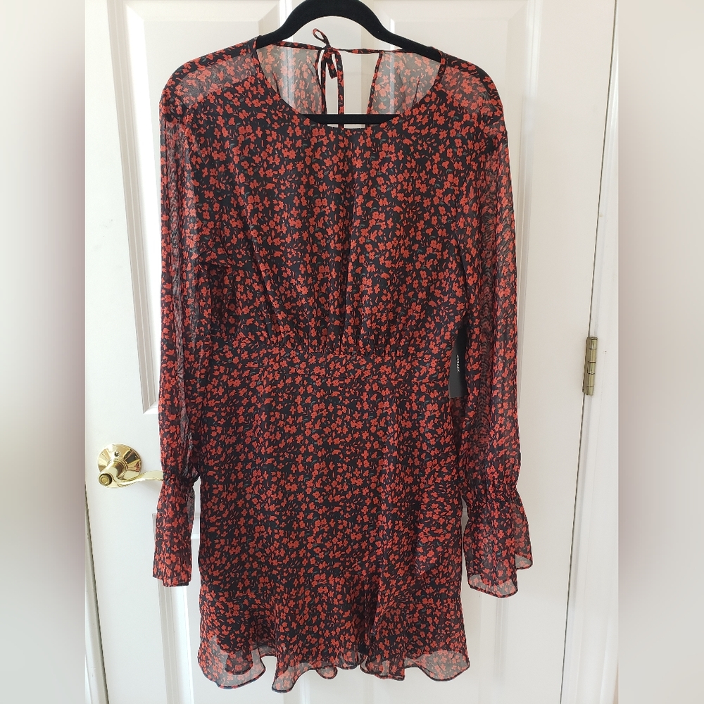BRAND NEW Lulu's brand dress size Medium